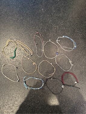 Pura Vida Bracelet Stack – Set of 12 🌊✨ Amazing Condition!